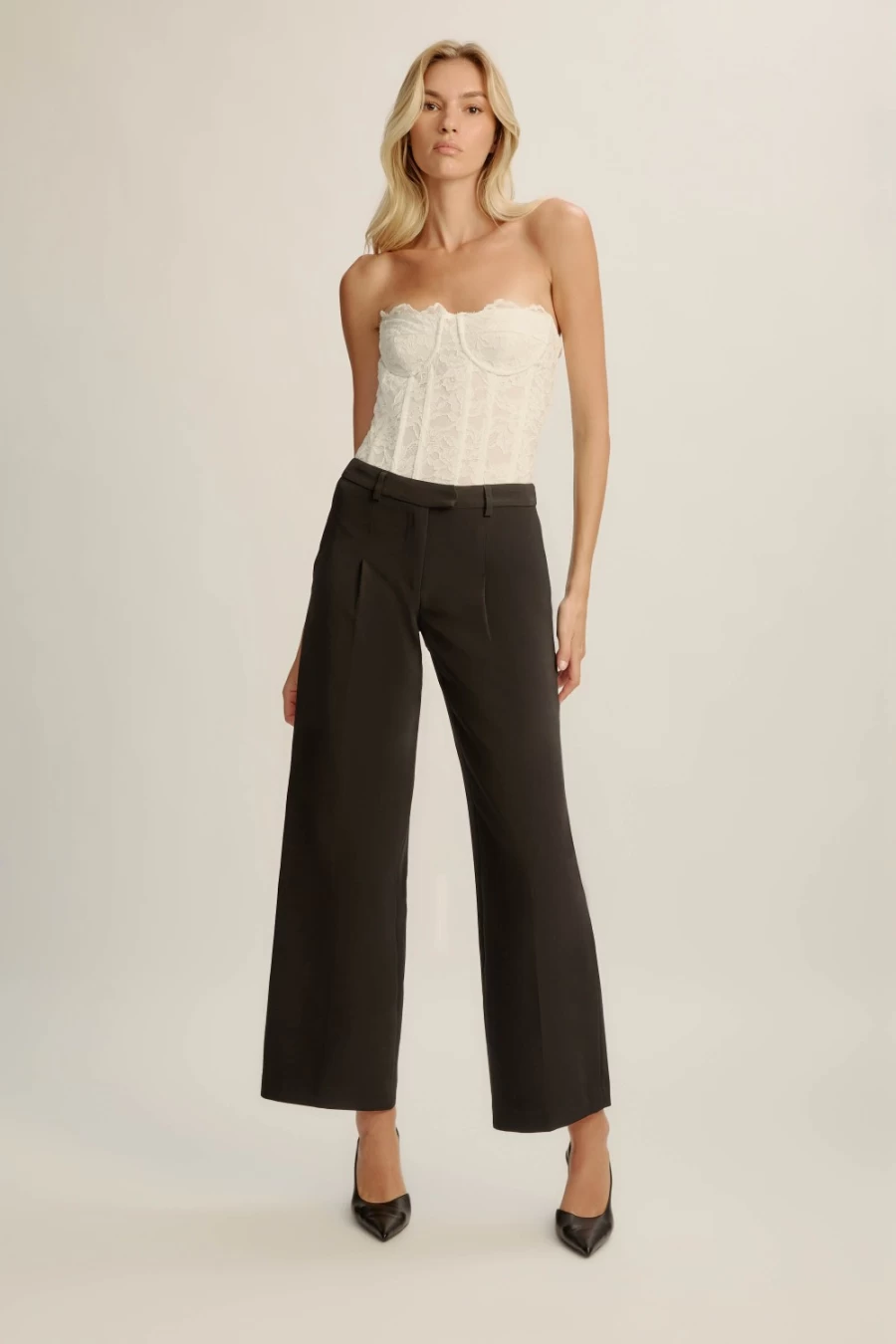 Bardot Women's Cassian Tailored Black Pants - Slim Fit Formal Trousers for Office & Business Wear