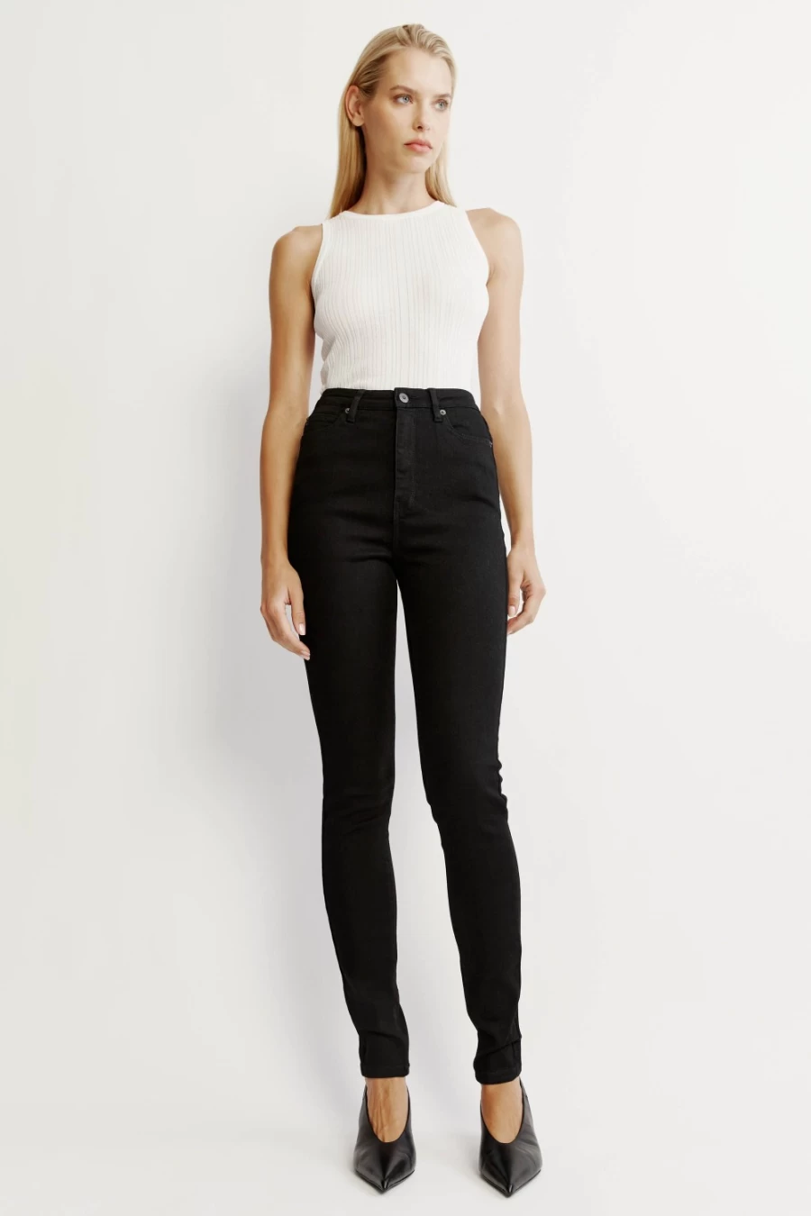 Bardot Women's Khloe Super High Tall Jean in Black - High Waisted Slim Fit Stretch Denim Pants