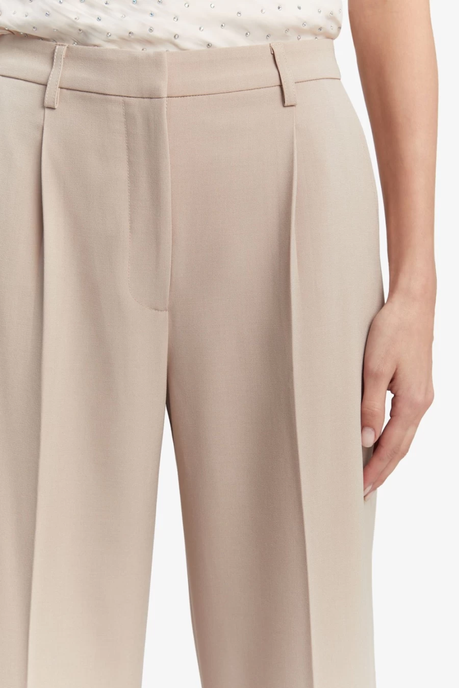 Bardot Women's Sloane Suit Pants in Sandstone - Tailored Formal Trousers